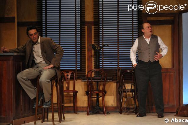 Olivier Sitruk et Etienne Chicot au théâtre des Mathurins (Paris) pour la pièce 