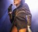 Si on retire sa coiffe...particulière, Grace Jones et ses gambettes ont un air de Tina Turner non ? 
