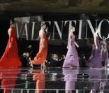 Somptueux défilé Valentino hier soir  