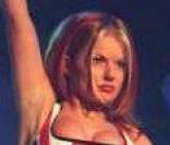 Geri Halliwell en 1997 à Londres. Ginger était la plus voluptueuse des Spice Girls, une image qu'elle a décidément fait oublier. 