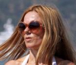 Geri Halliwell durant l'été 2007. Son obsession du muscle et du poids l'entraîne à faire des régimes musclés et de sessions de sport hardcore. 