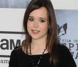 Ellen Page, toute mimi lors du photocall ! 