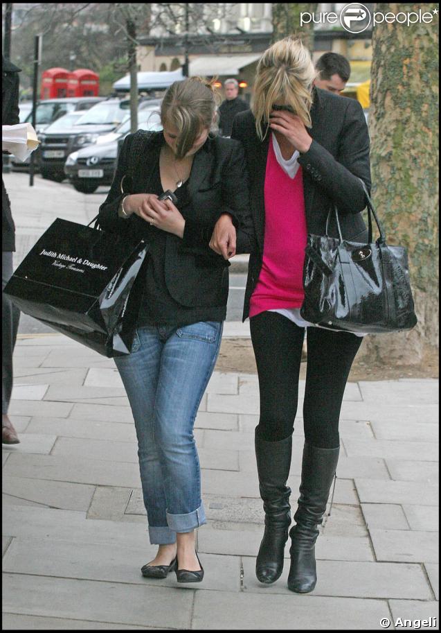 Kate Moss et son amie font du shopping