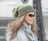 Elle MacPherson se promenant à Londres le 1er mars 2009