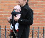 Ethan Hawke et la femme de sa vie, Clementine, 7 mois 