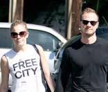 Le couple d'amoureux à Brentwood en 2008