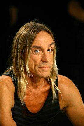 Iggy Pop en 2007 sur un plateau de télévision 