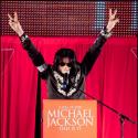 Michael Jackson en pleine forme à Londres... refuse la vente aux enchères de ses biens les plus personnels !  toutes les photos.