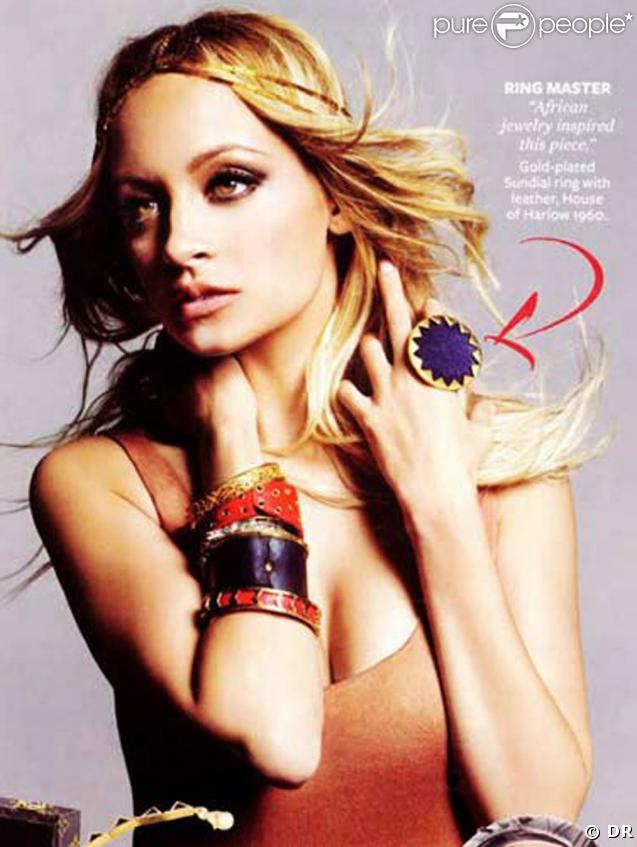 Nicole Richie pose pour sa marque de bijoux House of Harlow 1960