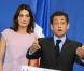 Nicolas Sarkozy, attentivement observé par Carla Bruni, faisant un discours devant les membres de la communauté française du Mexique dans une école française à Mexico le 9 mars 2009