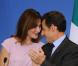 Nicolas Sarkozy, attentivement observé par Carla Bruni, faisant un discours devant les membres de la communauté française du Mexique dans une école française à Mexico le 9 mars 2009