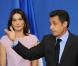 Nicolas Sarkozy, attentivement observé par Carla Bruni, faisant un discours devant les membres de la communauté française du Mexique dans une école française à Mexico le 9 mars 2009
