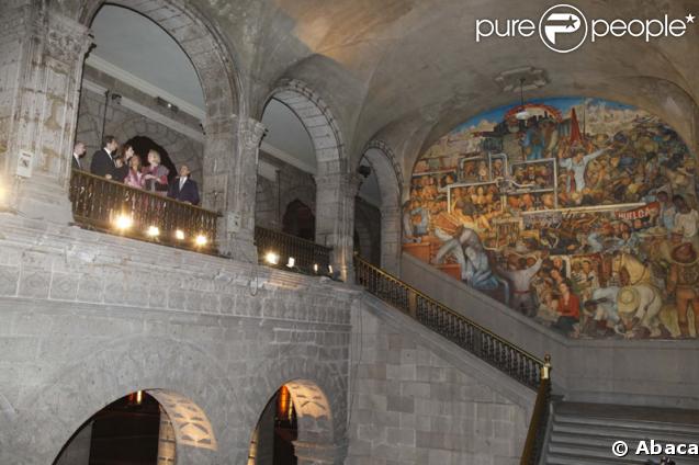 La visite se poursuit dans des lieux des plus impressionnants 