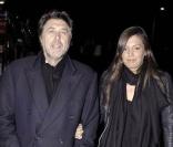 Bryan Ferry et sa fiancée aux 100 ans de la Contemporary Art Society, à Londres. 10/03/09