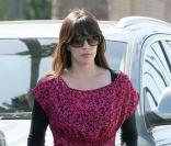 Liv Tyler va chercher son fils Milo à l'école de Santa Monica le 10 mars 2009