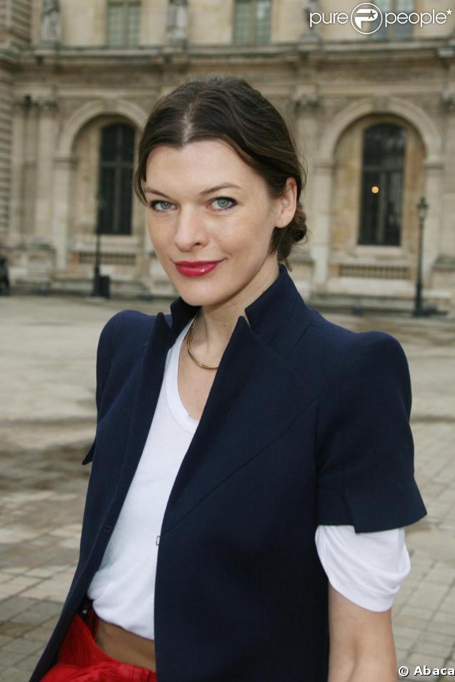 Milla Jovovich au défilé Vuitton !
