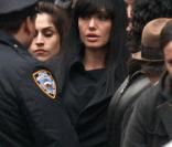 Angelina Jolie sur le tournage de Salt