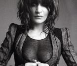 La belle Helena Christensen... dans l'édition italienne printemps/été de Muse !