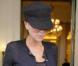 Victoria Beckham porte une paire de sandales façon ethnique, multi-lanières de chez Louis Vuitton 