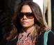 Halle Berry porte une paire de ballerines dorées