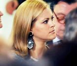 La princesse Madeleine de Suède honore une soirée caritative pour les enfants malades...