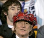 Rod Stewart a dû s'enquérir de l'état de son petit...