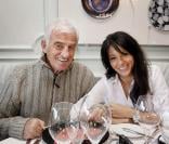 Jean-Paul Belmondo et Barbara, à Ostende, en Belgique. Mars 2009