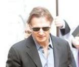 Les funérailles de Natasha Richardson dans l'église épiscopale de Millbrook dans l'état de New York le 22 mars 2009 : Liam Neeson, leurs fils Michael et Daniel, la soeur de Natasha, Joely Richardson et sa fille 