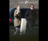 Uma Thurman avec son fiancé Arpad Busson lors de funérailles de Natasha Richardson, le 22 mars 2009