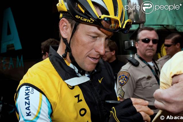 Lance Armstrong, blessé, déclarera certainement forfait pour le Giro... qu'en sera-t-il du Tour de France en juillet ?