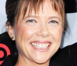 Annette Bening, en pourparlers pour incarner la femme d'Ernest Hemingway, dans le biopic consacré à l'auteur ! 