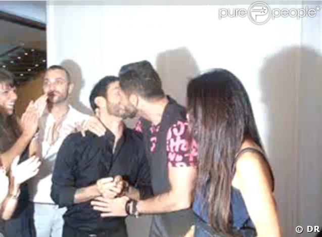 Marc Jacobs et son fiancé... très heureux pour leurs fiançailles