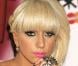 Rose bonbon pour pour la chanteuse Lady Gaga à Londres lors des Brit Awards, le 18 février 2009