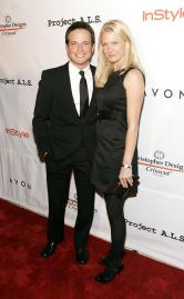 Scott Wolf et sa femme Kelley sont parents !!