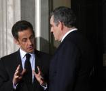 Gordon Brown et Nicolas Sarkozy sur le perron du 10 Downing Street