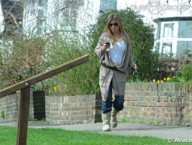 Geri Halliwell se rend chez des amis à Londres. Mars 2009