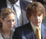 Phil Spector avec sa femme Rachelle en septembre 2007 
