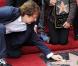 Paul McCartney a pris grand soin de l'étoile de son ami George scellée dans le trottoir de Hollywood Bvd
