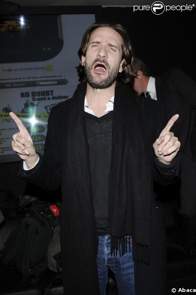 Frédéric Beigbeder lors du concert privé de Pascal Obispo donné à l'occasion du lancement de RadiO, le 16 avril 2009, au VIP Room Theater.