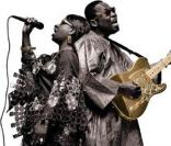 Amadou et Mariam en duo avec Matthieu Chedid sur  Masiteladi 