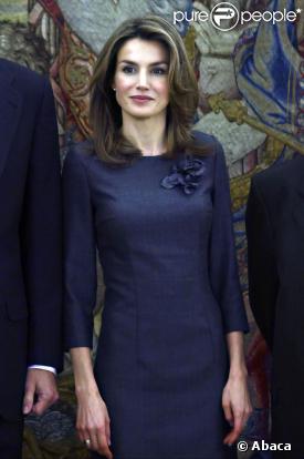 Felipe et Letizia d'Espagne lors de la réception à Madrid des représentants de SOS villages d'enfants international le 21 avril 2009