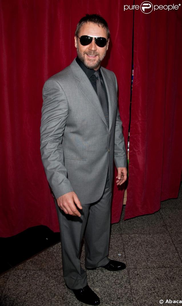 Russell Crowe, loin de son allure de nounours pantouflard, lors de la première du film Jeux de pouvoir à Londres le 21 avril 2009