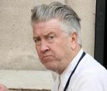 David Lynch déguste une crêpe à Paris le 23 avril 2009 !