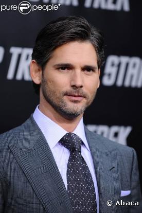 Eric Bana, d'une rare élégance, à l'occasion de l'avant-première de "Star Trek", au grauman's Chinese Theatre de Los Angeles, le 30 avril 2009 !