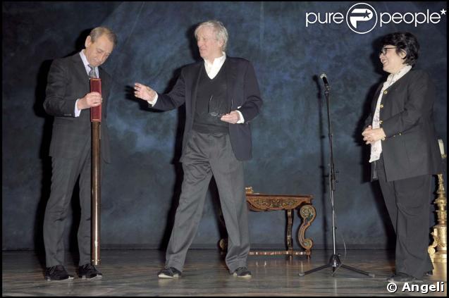 Bertrand Delanoë, Claude Rich et Danielle Mathieu-Bouillon, directrice du Prix Brigadier