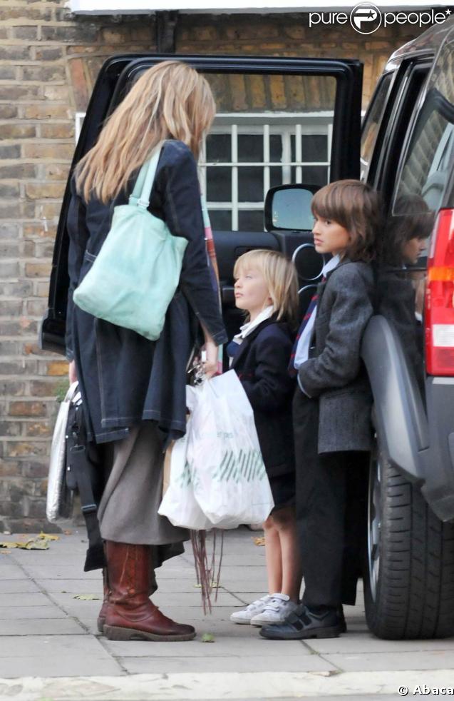 Natascha McElhone et ses fils Theodore et Otis 