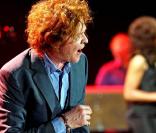 Mike Hucknall et Simply Red en concert à Leipzig, en Allemagne le 5 mai, une des étapes de leur tournée d'adieux