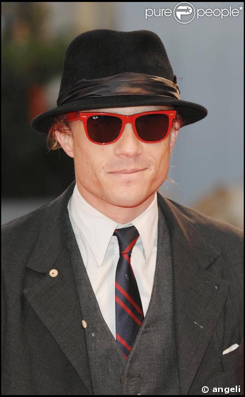 Heath Ledger a été retrouvé mort. Il avait 28 ans. Ici à Ve