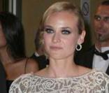 Diane Kruger, divine dans sa robe blanche à imprimés fleurs, signée Marchesa 
