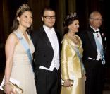 Victoria de Suède, son fiancé Daniel Westling, la reine Silvia et le roi Carl XVI Gustaf 